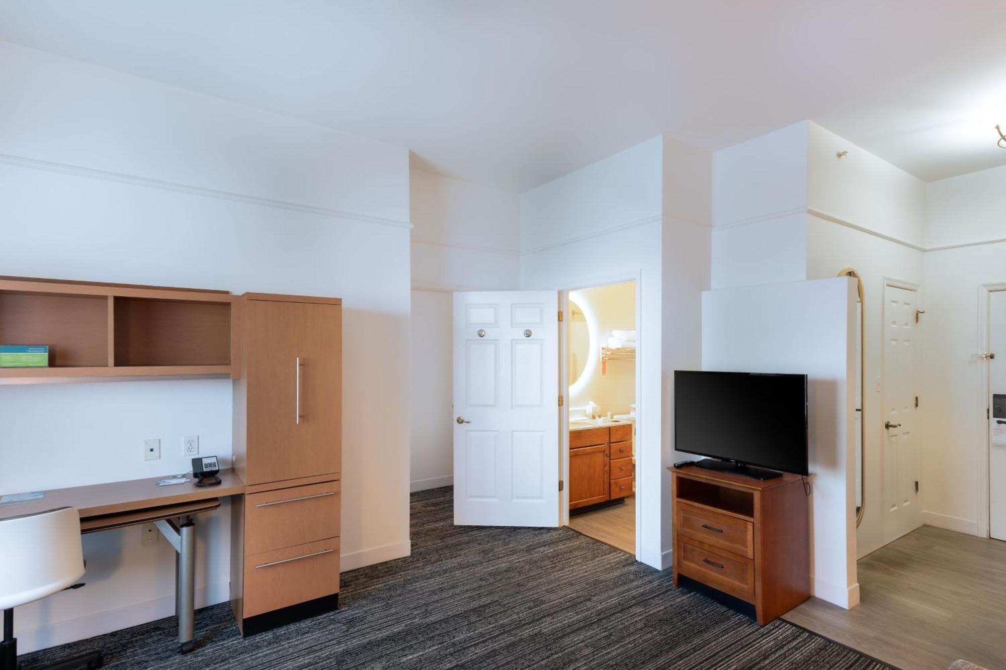Towneplace Suites Stafford Εξωτερικό φωτογραφία