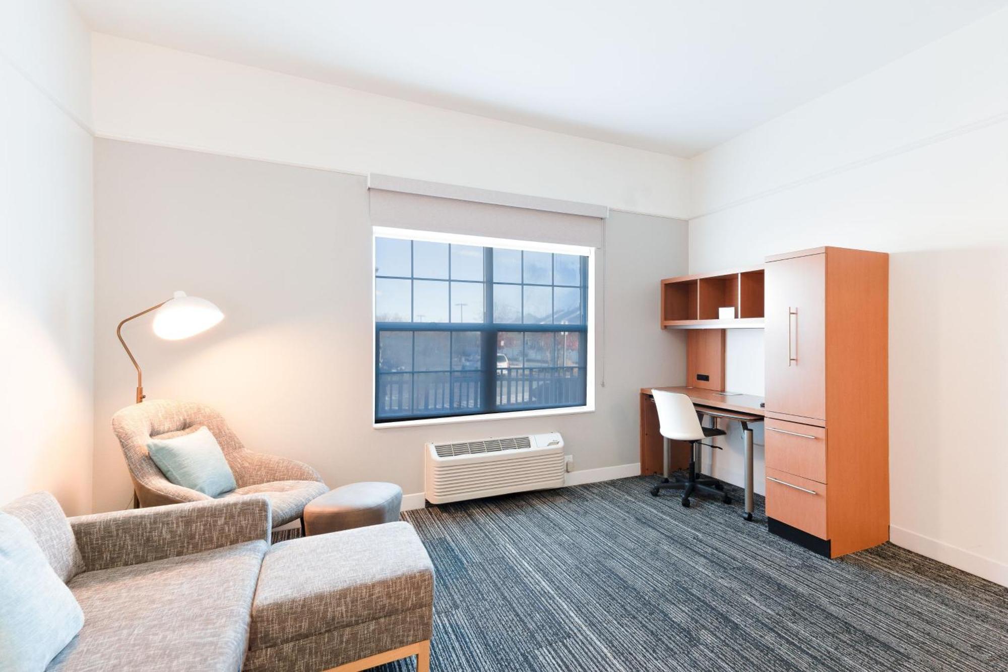 Towneplace Suites Stafford Εξωτερικό φωτογραφία