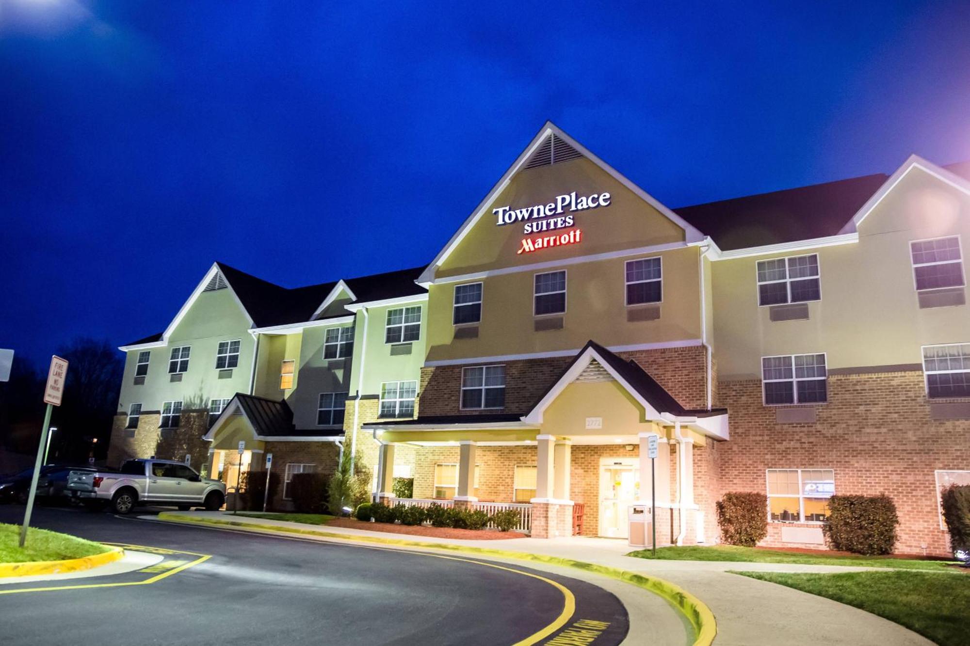Towneplace Suites Stafford Εξωτερικό φωτογραφία