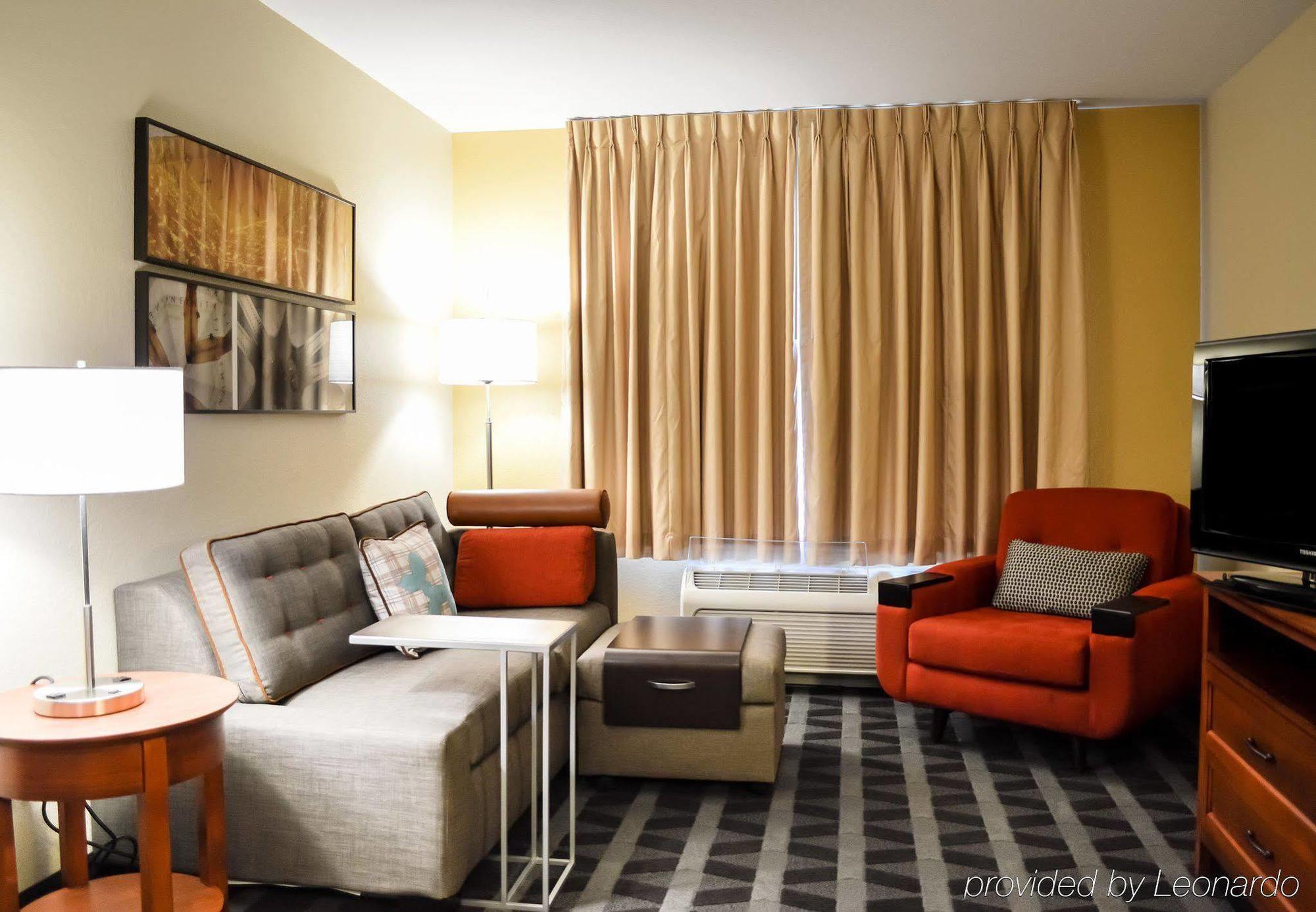 Towneplace Suites Stafford Εξωτερικό φωτογραφία