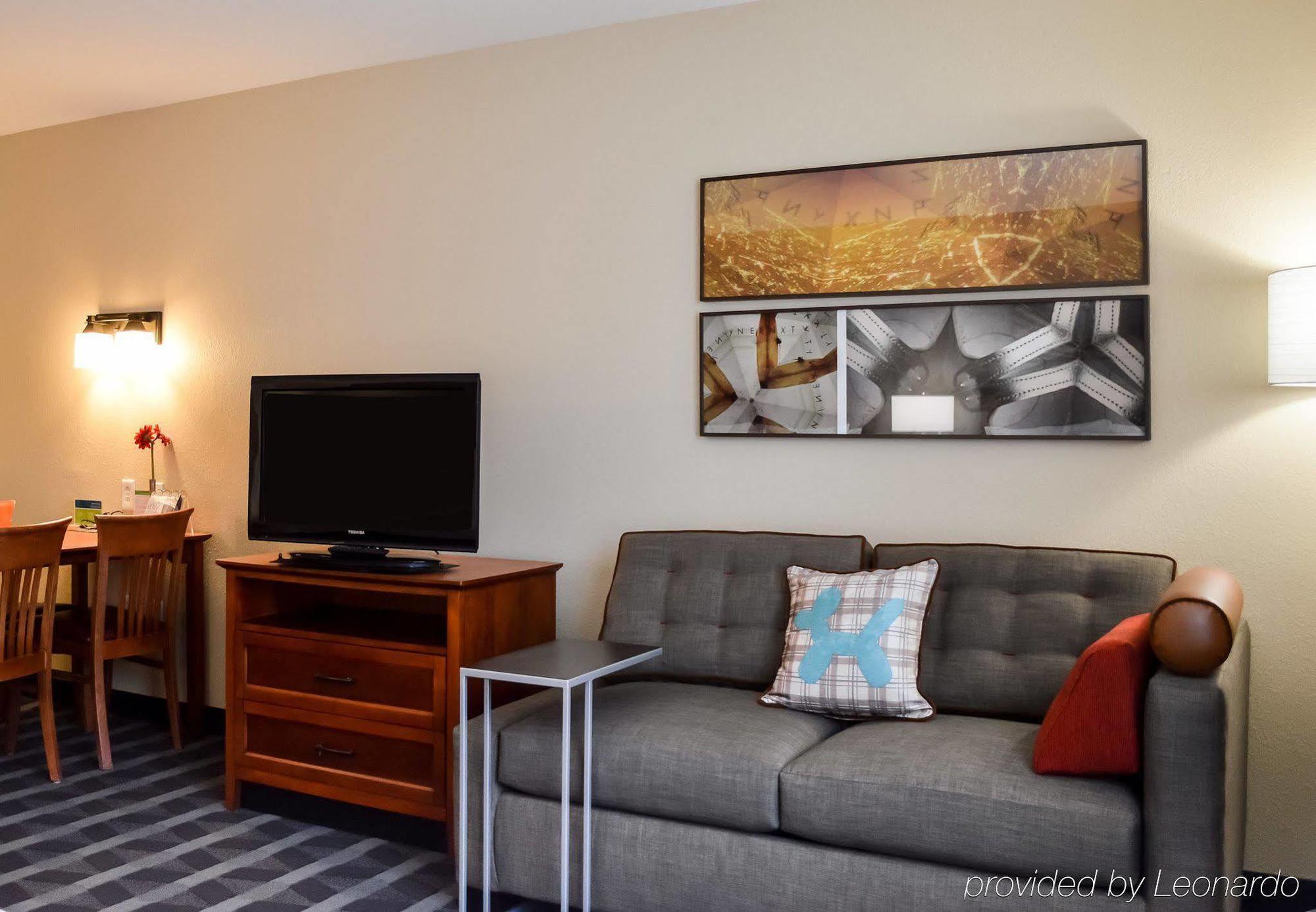 Towneplace Suites Stafford Εξωτερικό φωτογραφία